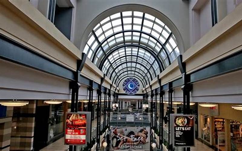 Circle Center Mall Movies Food And Drinks