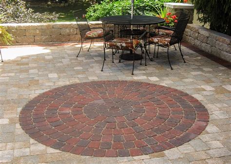 Sandstone astral circular patio kit 2.85m diameter, 33 pieces in Sevenoaks, Kent Gumtree