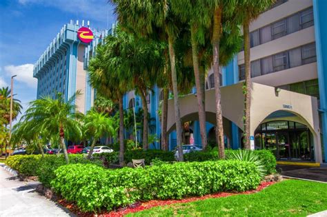 Clarion Inn & Suites Miami International Airport Amenities