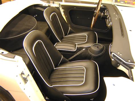 Classic Car Upholstery Services For Restoration