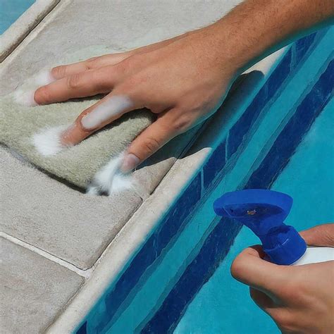 Cleaning Pool Tile