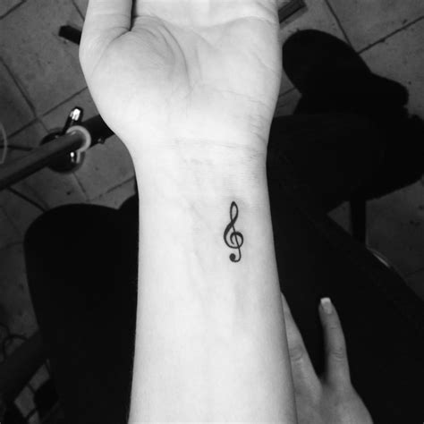 150+ Meaningful Treble Clef Tattoo Designs for Music