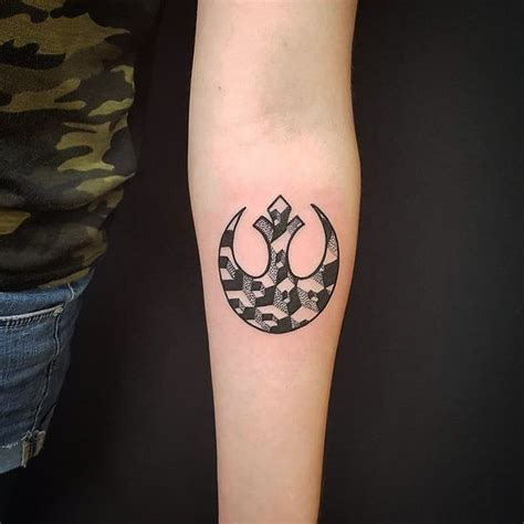 Clever Rebel Tattoo Tattoo Parlor