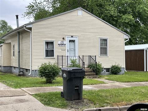 Discover the Enchanting Charm of Clinton Properties LLC - Your Gateway to Captivating Real Estate in Clinton, Iowa