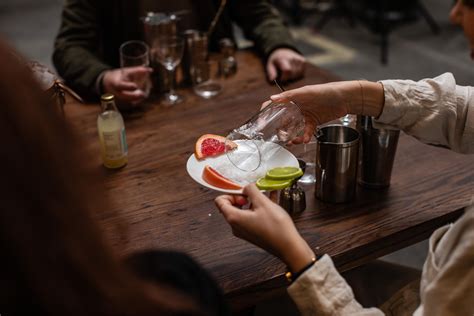 Cocktail Masterclass Experience