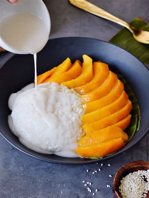 Indulge in Tropical Bliss with Coconut Mango Sticky Rice: A Delicious and Easy Recipe