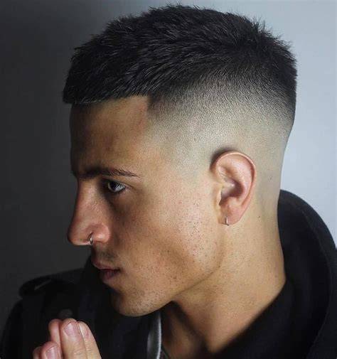 Coiffure Homme Court