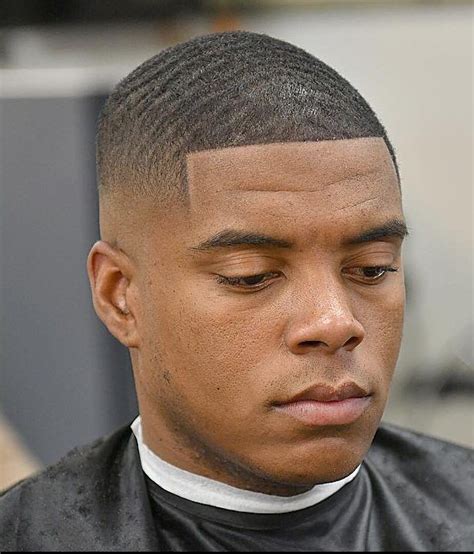 Coiffure Homme Pelouse