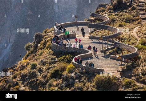 Colca Canyon Cruz del Condor