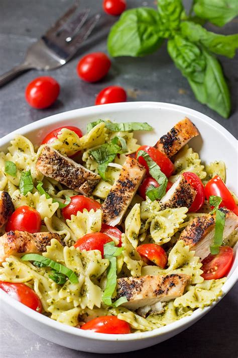 Cold Pasta with Grilled Chicken