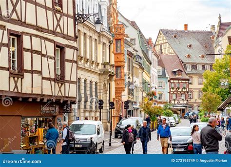 Colmar streets walking