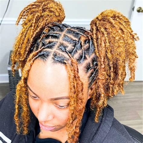 Radiant & Majestic: Flaunting Colored Locs on Light Skin like a Pro!