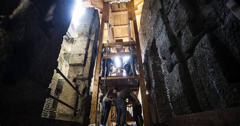 Colosseum elevator