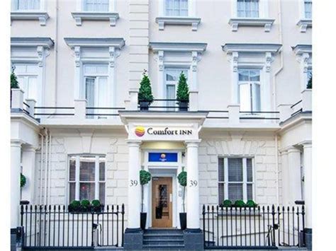 Comfort Inn Westminster London exterior