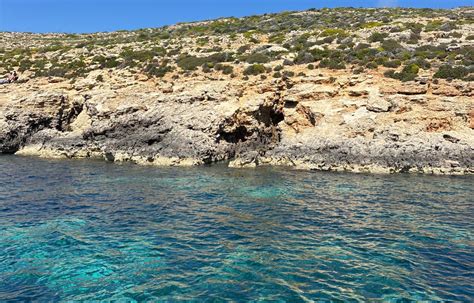 Comino island tips