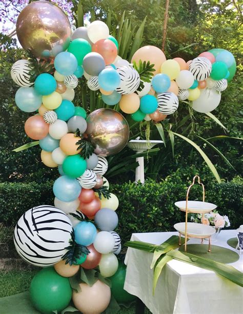 1001 + idées créatives pour faire une arche de ballons Déco mariage