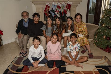 Commentary Storytelling