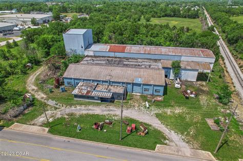 Discover Your Dream Investment: Exclusive Commercial Property for Sale in Carthage, MO