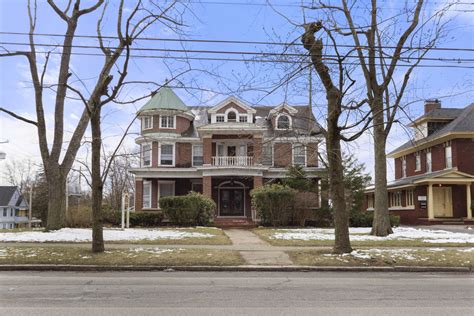 Discover Prime Commercial Property for Sale in Schenectady, NY!