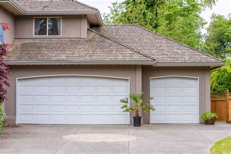 Common Garage Door Problems Raleigh
