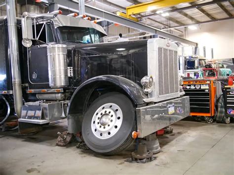 Common Issues with Box Trucks and How to Identify Them
