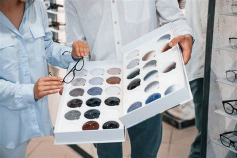 Common Misconceptions About One Way Lenses