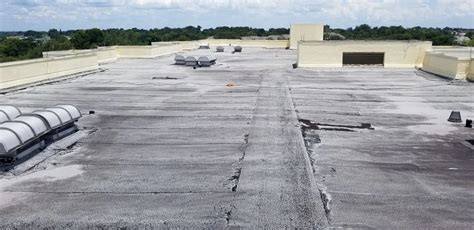 Common Signs of Commercial Flat Roof Damage