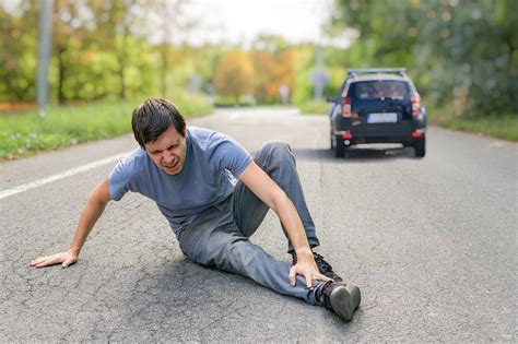 Common injuries in reversing car accidents