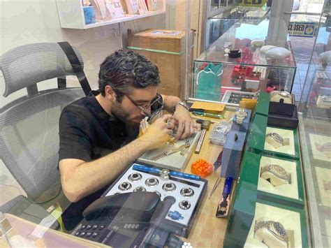 Common watch problems needing repair Miami Beach