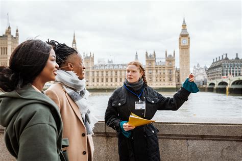 Communicate Tour Guide