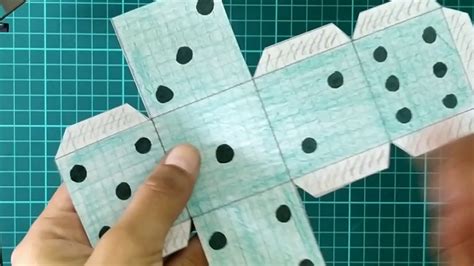 Como Hacer Dado De Papel Plantilla Imprimible de Dado Clásico | Manualidades de papel para niños