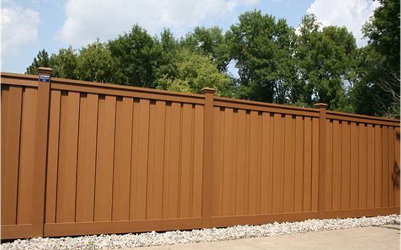 Composite Privacy Fence With Lattice: A Stylish Option For Your Outdoor Space