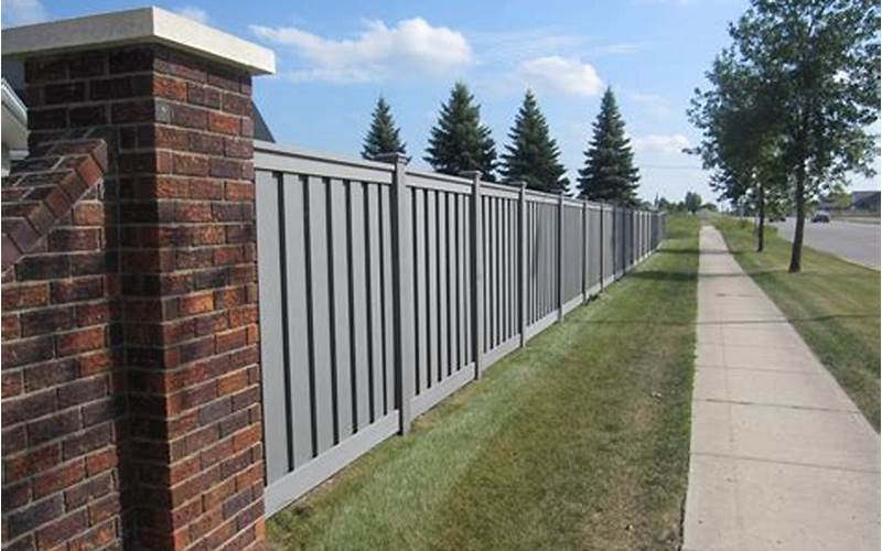 Composite Privacy Fence: The Ultimate Guide