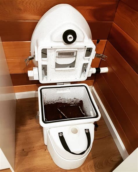 Eco-Friendly Exploration: The Wonders of Composting Toilet For Camper!