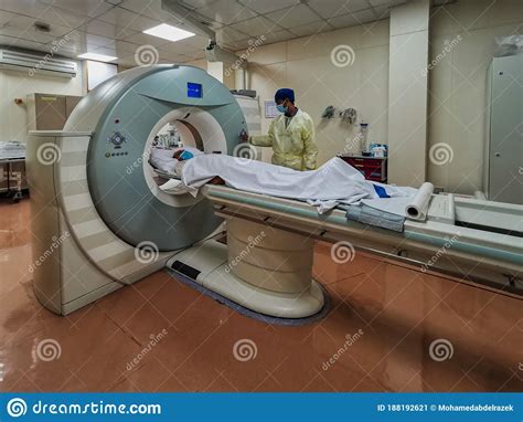 Tomography Apparatus