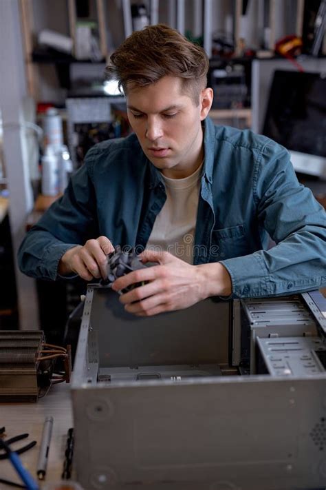 Computer Repair Jacksonville FL Technician Checking Computer