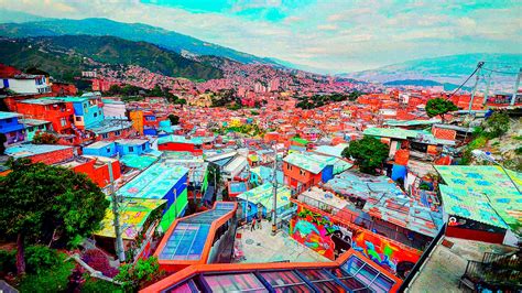 Comuna 13 activities