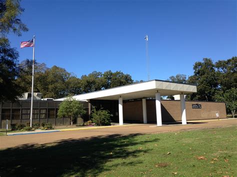 Unlocking Academic Excellence: Discovering the Top-Ranked Concordia Parish Academy of Math, Science and Technology