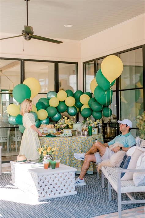 Constraints in theme: emulate the masters