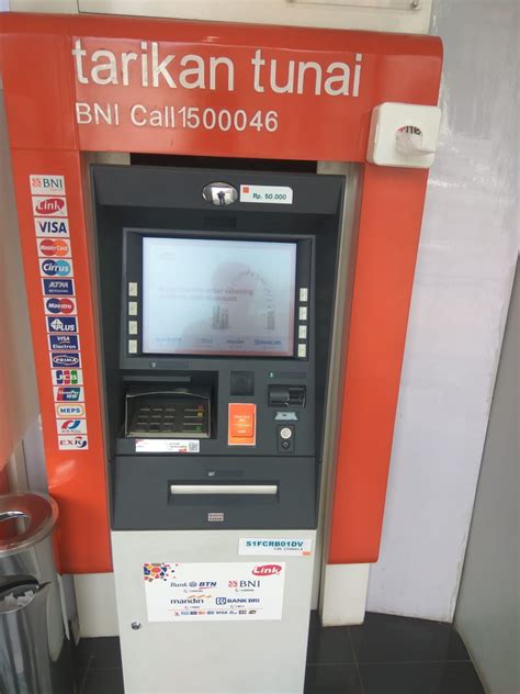 Control Panel pada Mesin ATM