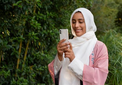 Convenient Locations and Hours