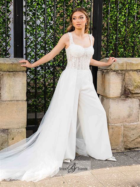 Say Yes to Unforgettable Romance with our Convertible Romper Wedding Dress