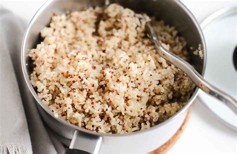 Cook Brown Rice and Quinoa