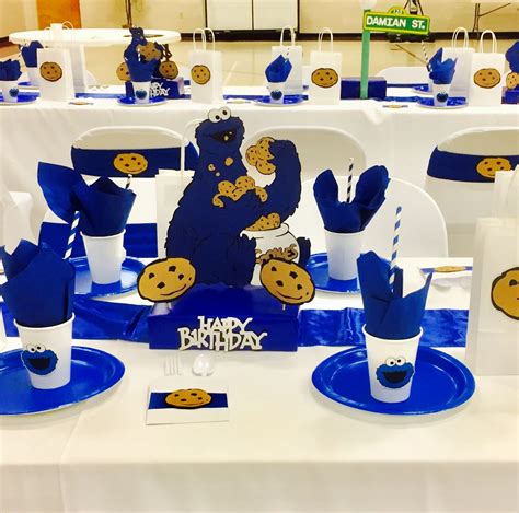 Delightful Cookie Monster Table Decorations for Your Next Party!