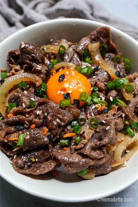 cooking beef gyudon in a pan