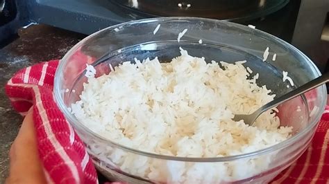 Cooking rice in microwave