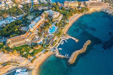 Coral Beach Hotel Views