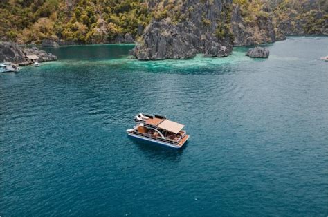 Coron Tour Boat