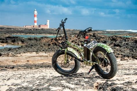 Corralejo E-Bike Rental Review: Zipping to Popcorn Beach