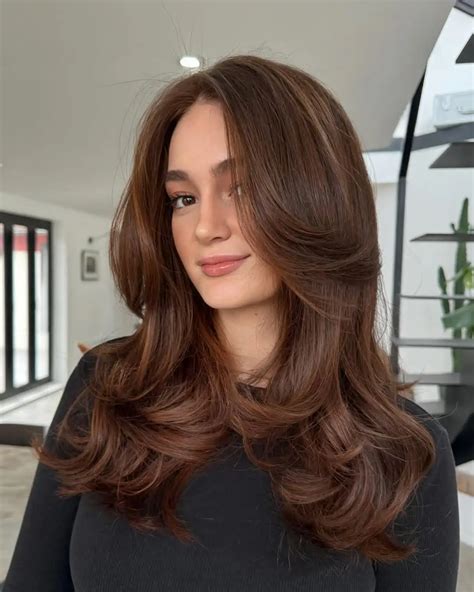 Corte De Pelo Largo Con Movimiento